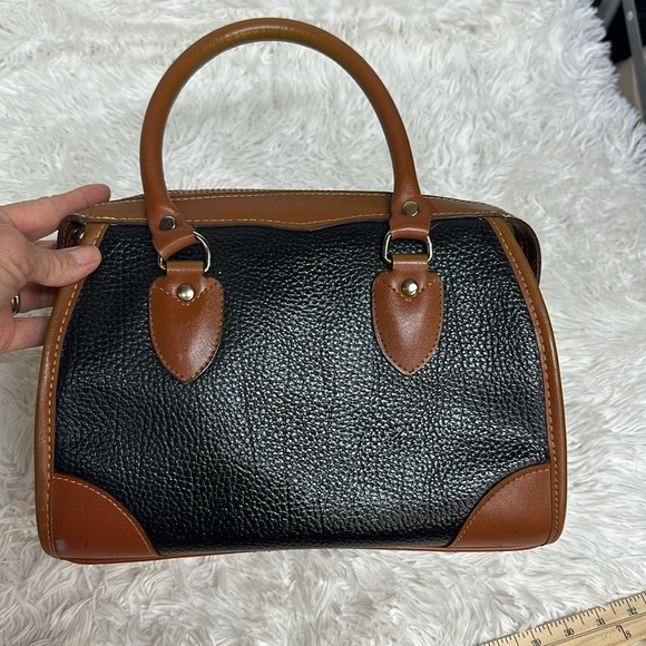 Unbranded Leather Satchel (Doctor bag style) Dark Blue and Tan - Picture 6 of 9